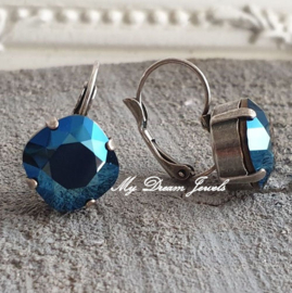 Oorbellen Square met Swarovski " Crystal Metallic Blue"