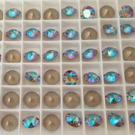 Swarovski 1088 Xirius puntsteen Black Diamond Shimmer 8,2mm ( SS39 )