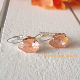Oorbellen Belle met Swarovski Druppel "Crystal Peach Delite"