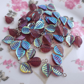 Glas hanger blaadje Amethyst AB