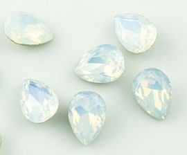 Swarovski 4320 druppel 8x6 mm White Opal