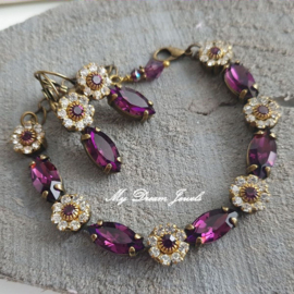 Armband  Amy  " Amethyst Flower " met Swarovski Crystal