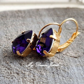 Oorbellen Belle met Swarovski Druppel "Purple Velvet"