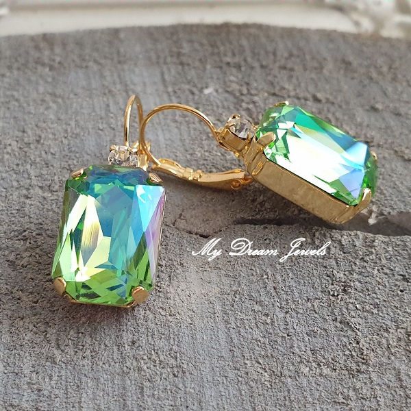 Oorbellen Octagon met o.a. Swarovski Helder Crystal & Green Shine