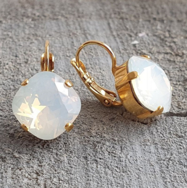 Oorbellen Square met Swarovski White Opal