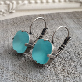 Oorbellen Square met Swarovski Light Turquoise Frosted