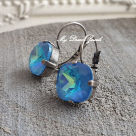 Oorbellen Square met Swarovski  Ultra Blue