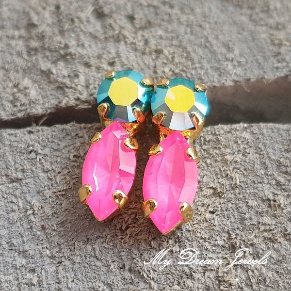 Oorstekers Petit  " Zircon & Electric Pink " met Swarovski Crystal
