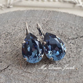 Oorbellen Sofia met Swarovski Crystal  "Denim Blue "