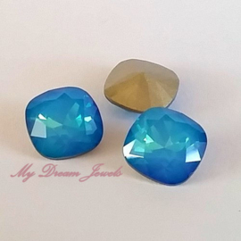 Swarovski 4470 Square White Opal Sky Blue 12x12mm