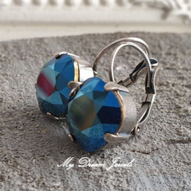 Oorbellen Square met Swarovski " Crystal Metallic Blue"