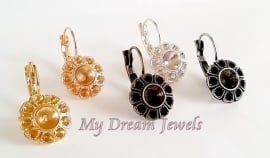 DQ Oorbellen Flower voor Swarovski puntsteen SS29 en PP18 in 5 kleuren platings