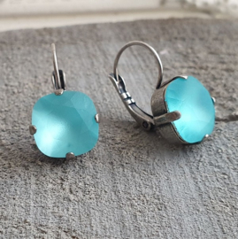 Oorbellen Square met Swarovski Light Turquoise Frosted