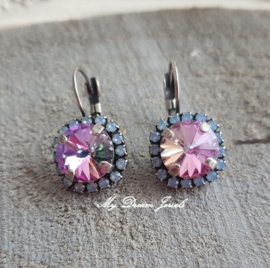 Oorbellen met Swarovski Blue Opal & Vitrail Light