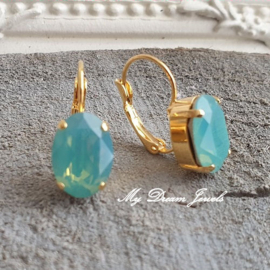Oorbellen Ovaal met Swarovski Crystal Pacific Opal
