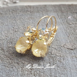 Oorbellen Lara met Swarovski  " Shine Soft Yellow "