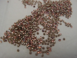 Swarovski 1028 puntsteen Light Rose Champagne PP9 ( 1,5mm )