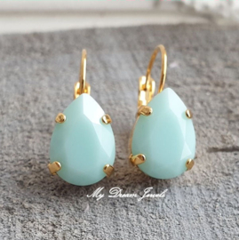 Oorbellen Belle met Swarovski Druppel "Mint Alabaster"