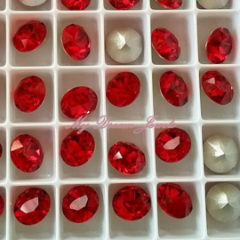 Swarovski 1088 Xirius puntsteen Scarlet 8,2mm ( SS39 )