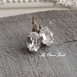 Oorbellen Ovaal met een heldere Swarovski crystal