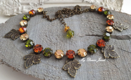 Ketting Colors of Autumn Bronze  Leaves met Swarovski Crystal