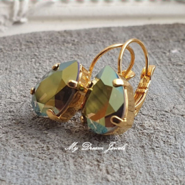 Oorbellen Belle met Swarovski Druppel "Crystal Iridescent Green"