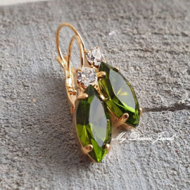 Oorbellen Navette met Swarovski "Crystal & Olivine"