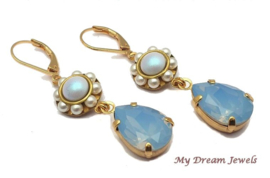 Oorhangers Vintage Swarovski Flower Pearl Blue Opal