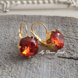 Oorbellen Square met Swarovski " Indian Red"