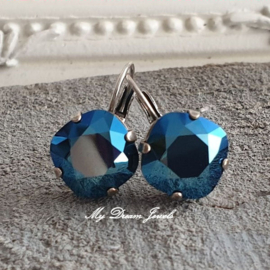 Oorbellen Square met Swarovski " Crystal Metallic Blue"