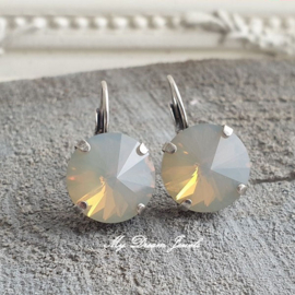 Oorbellen Rivoli met Swarovski Light Grey Opal