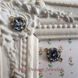 Vintage Swarovski Tussenzetsel Light Sapphire