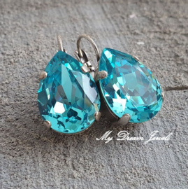 Oorbellen Sofia met Swarovski Druppel 18x13mm"Light Turquoise"