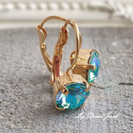 Oorbellen Alison met Swarovski  "Light Turquoise Glow "