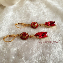 Oorhangers Vintage Swarovski Light Red