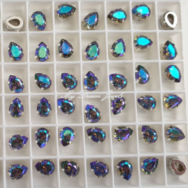 Swarovski Druppel 8x6mm met rijgkastje "Black Diamond Glacier Blue"