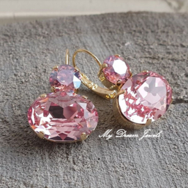 Oorbellen Elisa met Swarovski  "Light Rose Moon & Light Rose"
