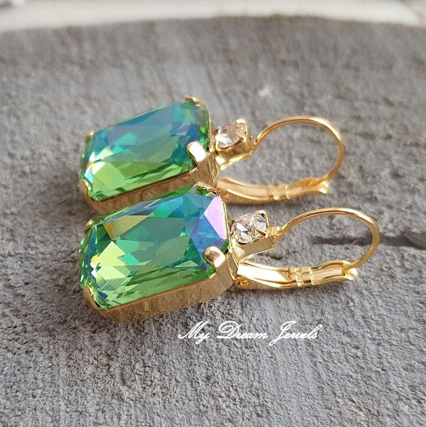 Oorbellen Octagon met o.a. Swarovski Helder Crystal & Green Shine
