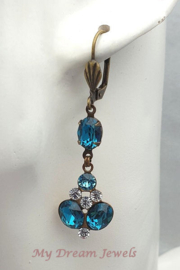 Oorhangers Queen met Swarovski  Teal Blue