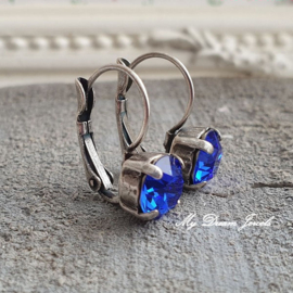 Oorbellen Alison met Swarovski Majestic Blue