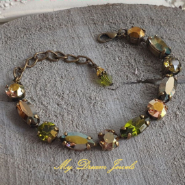 Armband  Amy " Fall Iridescent Olivine" met Swarovski Crystal