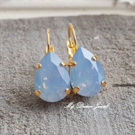 Oorbellen Belle met Swarovski Druppel "Air Blue Opal"