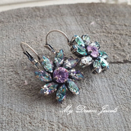Oorbellen Daisy Flower met Swarovski Crystal Vitrail Blue/Violet