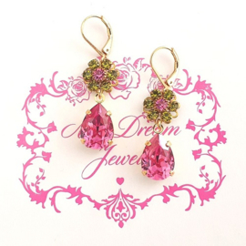 Oorhangers Vintage Swarovski Flower Olivine & Rose