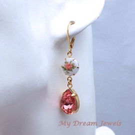 Romantische Roos oorbellen met Swarovski druppel Rose Peach