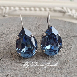 Oorbellen Sofia met Swarovski Crystal  "Denim Blue "