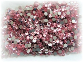 Swarovski platte steen Light Rose SS12 per 36 stuks