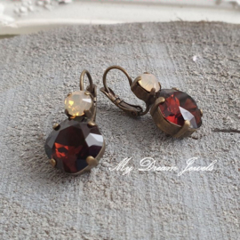 Oorbellen Square met Swarovski Sand Opel/Mocca