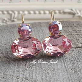 Oorbellen Elisa met Swarovski  "Light Rose Moon & Light Rose"