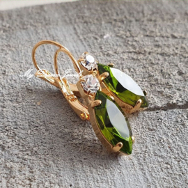 Oorbellen Navette met Swarovski "Crystal & Olivine"